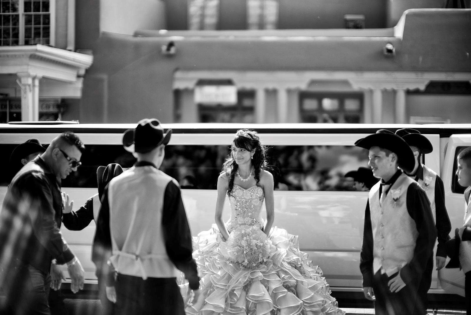 Hummer Limo quinceanera